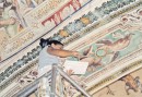 04 - Une artiste Peintre en travaille de restauration d'une des salles du musee du Vatican * 864 x 594 * (196KB)